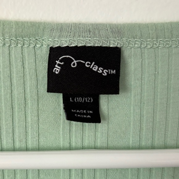 2 Pack Cute Thin Button Long-Sleeved Tops. Excellent Condition! - Picture 6 of 6